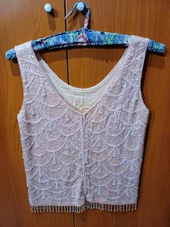 Sleeveless sequined top Medium with zip