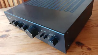 Sansui AU-217Stereo Integrated Amplifie