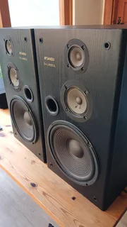 Sansui S-U 880L Speakers Very good condition