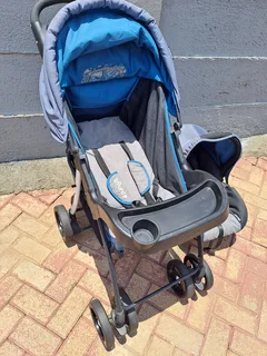 Bounce pram &amp; car seat