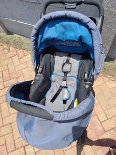 Bounce pram &amp; car seat