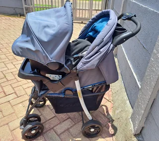 Bounce pram &amp; car seat