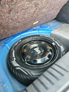 2014 Ford Figo Hatchback