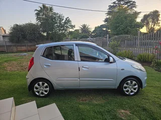 2011 Hyundai i10 Hatchback