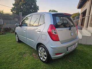 2011 Hyundai i10 Hatchback