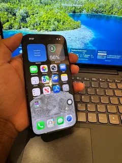 iPhone 15 ,USA version ,all network on esim (No SIM slot) , collection at mall of Africa Battery lif