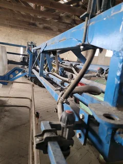 Quantum spuit 18m boom 1000L