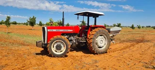 Massey Ferguson 275Ratkas en hele lift system kompleet oorgebou, 1000h