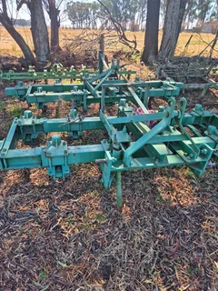 2x Soilmaster rippers 2,8m 11 tande