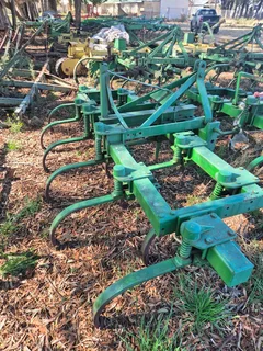 2x Soilmaster rippers 2,8m 11 tande