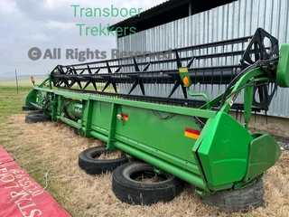 John Deere 630F HydraflexHak en stroop