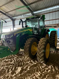 2 x John Deere 8R280 trekkers2025 modelle3 jaar 2000 uur Diensplan Powerguard