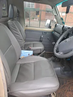 2010 Toyota Land Cruiser 4.2 diesel444 000 km