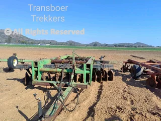 28 skottel John Deere N440 Swaardiens dis