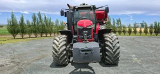 2021 Massey Ferguson 7726S2080 ureFront hitch179kW/240HpGeen receiver