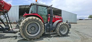 2021 Massey Ferguson 7726S2080 ureFront hitch179kW/240HpGeen receiver