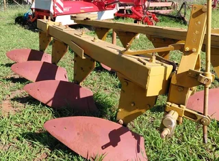 2 x 4 skaar Balk ploeë