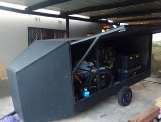 2025 - Ad posted by Jagged Edge Designz