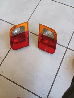 BMW 3 SERIES E46 SEDAN INNER TAILLIGHTS 1998 1999 2000 2001 MODEL