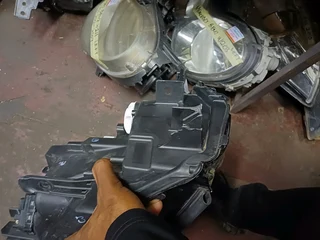 TOYOTA LANDCRUISER LC300 RIGHT NORMAL HEADLIGHT 2022 2023 2024 MODEL