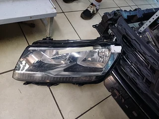 Vw Tiguan Left Normal Headlight 2018 2019 2020 Model