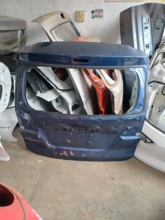 Suzuki Rumion Tailgate 2018 2019 2020 2021 2022 2023 Model