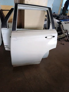 SUBARU FORESTER BACK LEFT DOOR 2014 2015 2016 2017 2018 MODEL