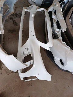 MERCEDES BENZ C CLASS W205 AMG C200 C250 FRONT BUMPER 2019 2020 2021 MODEL