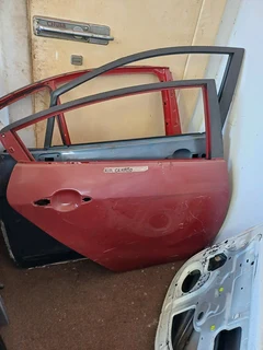 Kia Cerato Hatchback Back Right Door 2014 2015 2016 2017 Model