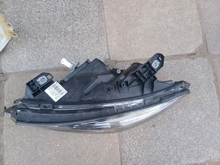 MMERCEDES BENZ W176  A CLASS LEFT XENON HEADLIGHT