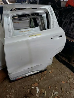 RENAULT CLIO 4 BACK LEFT DOOR