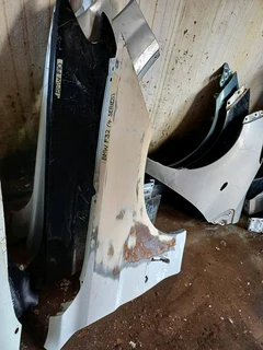 BMW 5 SERIES F10 F11 528i 535i  550i RIGHT FENDER 2011 2012 2013 2014 2015 2016 2017  MODEL