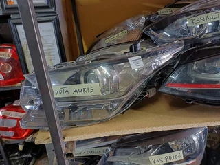 Toyota Auris Facelift Left Headlight 2015 2016 2017 2018 Model