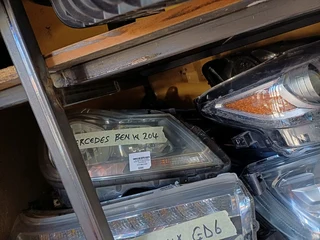 Mercedes Benz W204 Facelift Normal Headlights