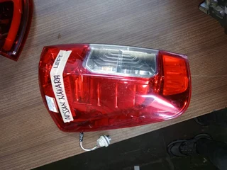 Nissan Navara D23t Left Normal Taillight 2015 2016 2017 2018 2019 2020 Model