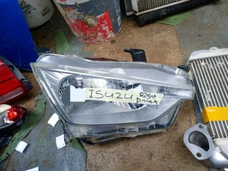 Isuzu D-max Right Normal Headlight 2023 2024 Model