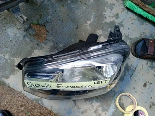 TOYOTA QUANTUM RIGHT HEADLIGHT 2022 2023 2024 MODEL