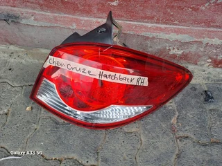 Chevrolet Cruze Hatchback Right Taillight 2008 2010 2011 2012 2013 2014 2015 2016 Model