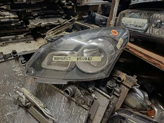 Renault Koleos Left Headlight 2008 2010 2011 2012 2013 2014 2015 2016 Model
