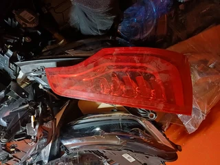 AUDI Q7 LEFT LED TAILLIGHT 2010 2011 2012 2013 2014 2015 MODEL