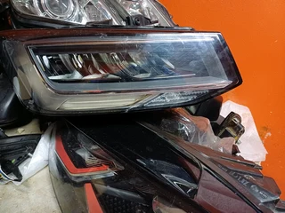 AUDI Q2 RIGHT LED HEADLIGHT 2020 2021 2022 MODEL