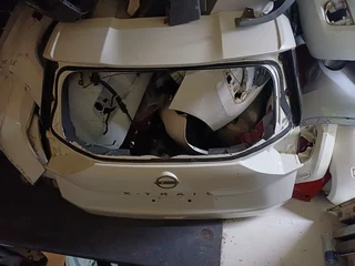 Nissan X-trail Tailgate 2022 2023 2024 Model