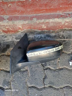 HYUNDAI ACCENT RIGHT SIDE MIRROR 2011 2012 2013 2014 2015 2016 2017 2018 2019 2020   MODEL