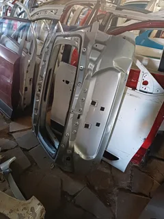 Toyota Starlet Cross Tailgate 2024 2025 Model