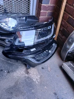 LAND ROVER RANGE ROVER SPORT L494 XENON LED HEADLIGHTS 2018 2019 2020 2021 2022 MODEL