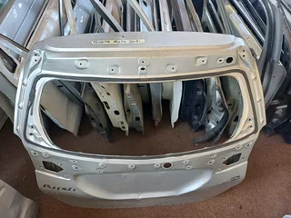 TOYOTA RUSH TAILGATE 2018 2019 2020 2021 2022 2023 2024 MODEL