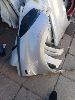 Hyundai H-1 Right Fender 2009 2010 2011 2012 2013 2014 2015 2016 2017 2018 Model