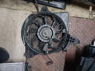 HYUNDAI GRAND STAREX RADIATOR FAN 2007 2008 2009 2010 2011 2012 MODEL