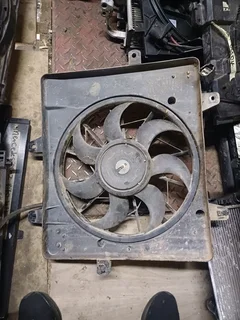 CHRYSLER PT CRUISER RADIATOR FAN 2000 2000 2001 2002 2003 2004 2005 2006 2007 2008 2009 2010 MODEL