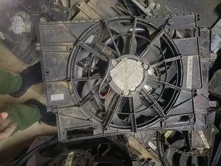 Volvo Xc40 D3 Radiator Fan 2017 2018 2019 2020 2021 2022 2023 2024 Model